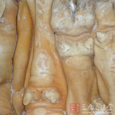 建議購買牛蹄後直接進行烹制，不要存放過長時間