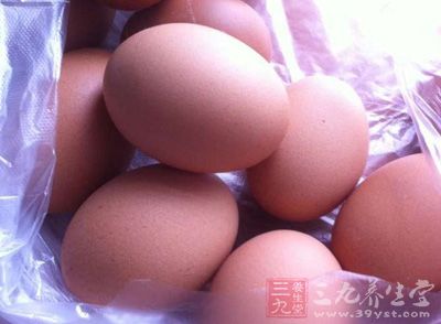 雞蛋若干、鹽、糖、老抽、生抽、冰糖
