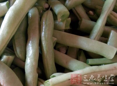 豆角300克、花椒粒、香油、鹽、白醋、味精、植物油 豆角300克、花椒粒、香油、鹽、白醋、味精、植物油