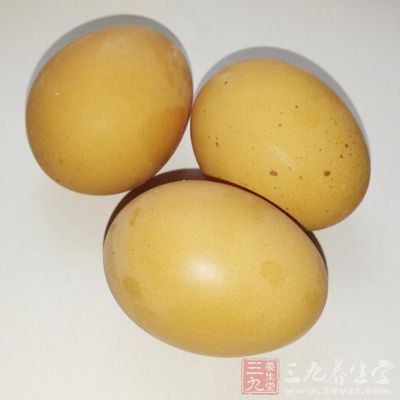 玉米片,雞蛋,食鹽,五香粉,生粉,孜然粉,食用油 玉米片,雞蛋,食鹽,五香粉,生粉,孜然粉,食用油