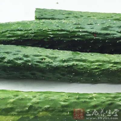 黃瓜，澱粉，牛肉，麻油，荞麥面，蔥，白糖，米醋