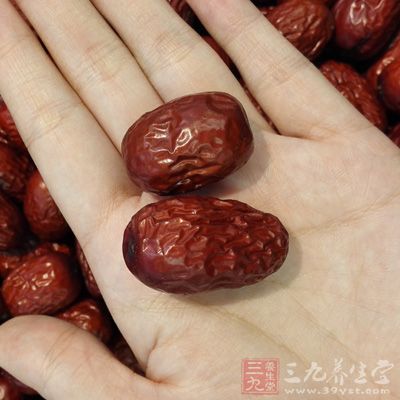 紅棗，銀耳，南瓜，冰糖