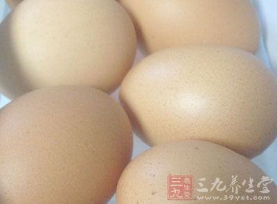 普通面粉、泡打粉、雞蛋、牛奶、白糖
