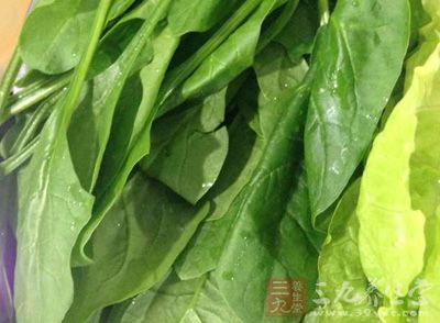 菠菜、粉絲、蒜、姜、干紅辣椒、鹽、十三香、生抽、醋、香油 菠菜、粉絲、蒜、姜、干紅辣椒、鹽、十三香、生抽、醋、香油