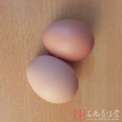 五花肉300g、蓮藕、雞蛋1個、澱粉適量、蔥姜末、醬油、鹽、五香粉 五花肉300g、蓮藕、雞蛋1個、澱粉適量、蔥姜末、醬油、鹽、五香粉