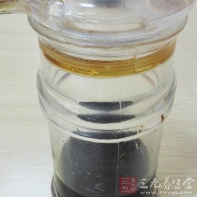 粉條倒入醋後會發黏，所以醋盡量在食用的時候再倒