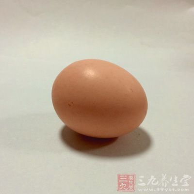 肉泥500克,雞蛋1只,香菇少許,鹽,醬油 肉泥500克,雞蛋1只,香菇少許,鹽,醬油