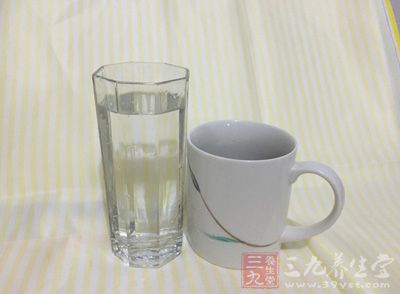 雞蛋6個,鹽4大匙,水2000㏄ 雞蛋6個,鹽4大匙,水2000㏄