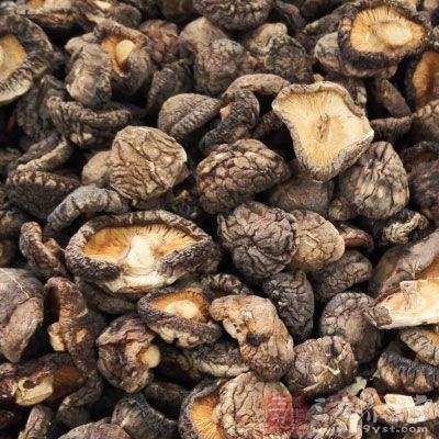 湯中的菌菇，可以根據個人的愛好自行搭配