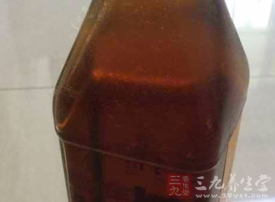枸杞子五六顆，鹽，白胡椒粉，姜，蔥