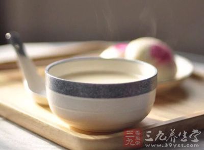 雜糧粥是非常難得養壽佳品之一