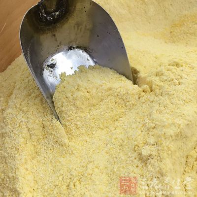 糯米粉100克，玉米澱粉30克