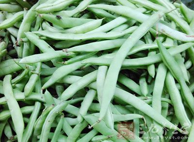 大米、豆角、土豆、玉米粒、香腸、醬油 大米、豆角、土豆、玉米粒、香腸、醬油