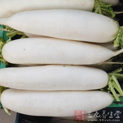 白蘿卜250克,面粉250克,瘦豬肉100克,姜,蔥,鹽,植物油 白蘿卜250克,面粉250克,瘦豬肉100克,姜,蔥,鹽,植物油
