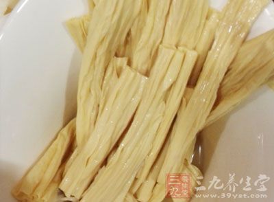 白米155公克，鮮香菇1朵，腐竹1支