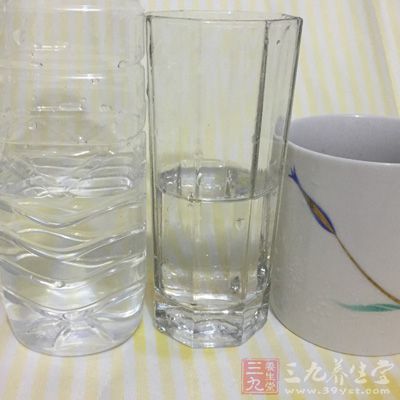 對蝦、水、鹽、醬油 對蝦、水、鹽、醬油