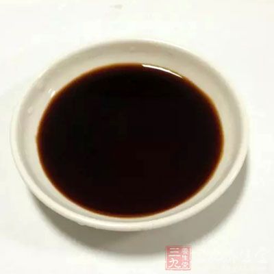 姜15克，料酒10克，醬油10克，味精1克，鹽3克，植物油25克