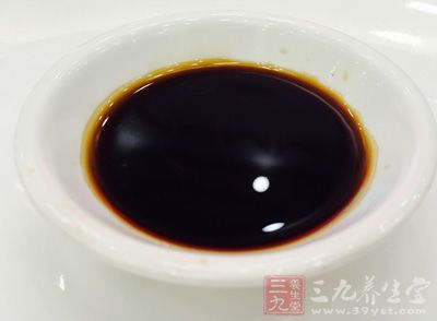青魚龍骨,料酒,蔥姜,生抽 青魚龍骨,料酒,蔥姜,生抽