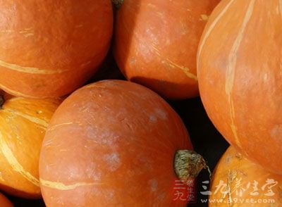 長粒香米60g，大麥米60g，甜玉米粒150g，南瓜100g