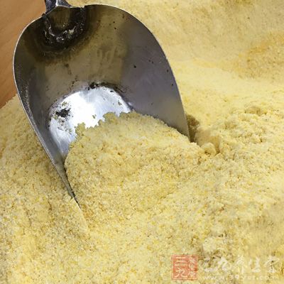 玉米面1份,黃米面6份,豆沙餡,牛奶,酵母粉 玉米面1份,黃米面6份,豆沙餡,牛奶,酵母粉