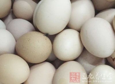 調和油適量，玉米澱粉適量，雞蛋1個