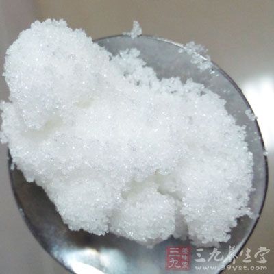 牛奶，澱粉，白糖，面粉，水，精鹽，發酵粉，味精
