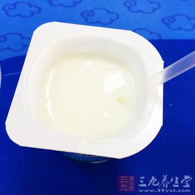 山藥蛋，酸奶，果醬