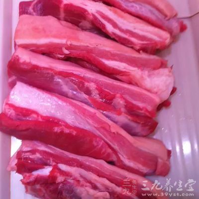 酸菜、五花肉、血腸