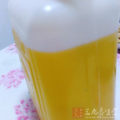 色拉油少量、中筋面粉2.5杯、糖1.25杯 色拉油少量、中筋面粉2.5杯、糖1.25杯