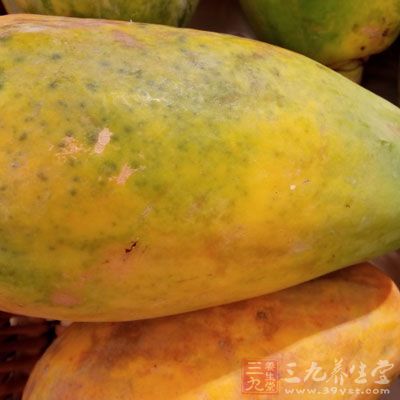 木瓜1粒，蝦米10克，蒜米