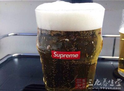 啤酒、麻油、糖、味精