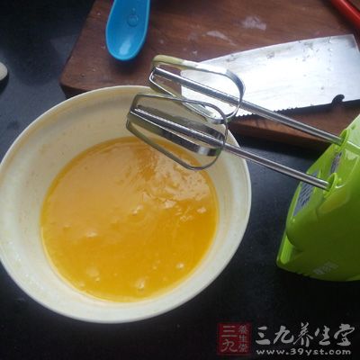 黃油32.5G,糖粉35G,全蛋液15G 黃油32.5G,糖粉35G,全蛋液15G