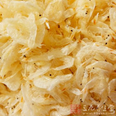 材料:蝦皮、胡蘿卜 材料:蝦皮、胡蘿卜