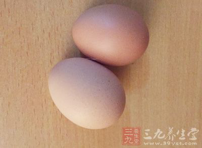 雞蛋1個,油1/2大匙,糖1/3大匙,鹽1/2小匙 雞蛋1個,油1/2大匙,糖1/3大匙,鹽1/2小匙