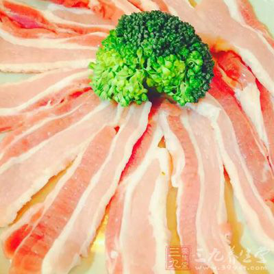 羊肉250g，冬瓜(節瓜)500g，粉絲，蔥