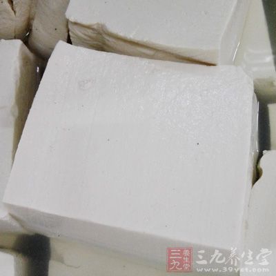 豬五花肉約200g、干粉條約150g、豆腐約250g