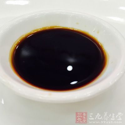 豬頭半個、醬油 豬頭半個、醬油