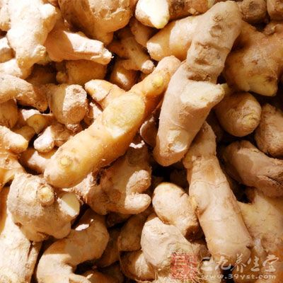大米，芋頭，芥菜，豬肉，姜，鹽，油