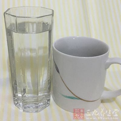 精粉300克,清水150克 精粉300克,清水150克
