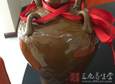 紅蔥頭,金華火腿,酒,米,油,卷心菜,鹽 紅蔥頭,金華火腿,酒,米,油,卷心菜,鹽