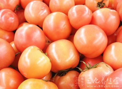 番茄2個、雞蛋1個、蔥1根