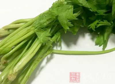 牦牛肉、芹菜、青紅、尖椒、蒜