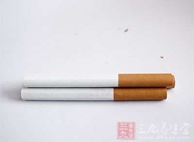 吸煙對肺部危害極大 吸煙對肺部危害極大