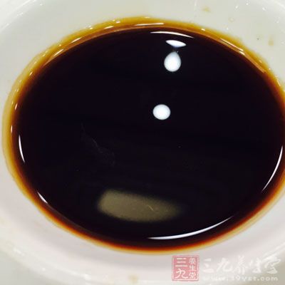 醬油1/2碗，鹽少許