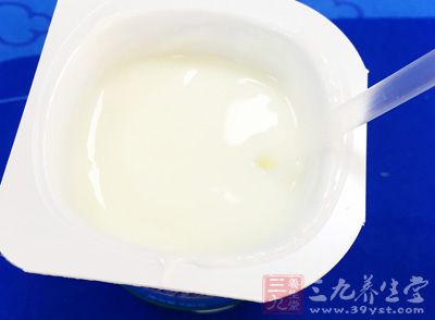 椰漿450公克，鮮奶1300公克，椰子粉80公克