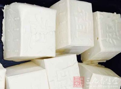 豆腐(北)500克,大白菜400克