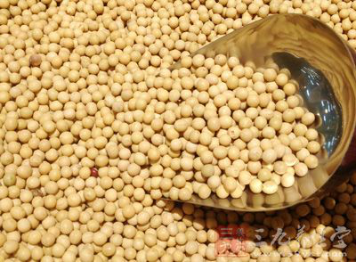 大米500g、黃豆150g、蔥末姜末、芝麻 大米500g、黃豆150g、蔥末姜末、芝麻