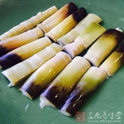 口蘑350克,油菜150克,竹筍150克 口蘑350克,油菜150克,竹筍150克