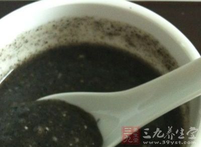 這兩種食品均有補氣、強筋、健腦功效 這兩種食品均有補氣、強筋、健腦功效
