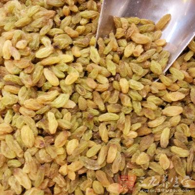 葡萄干內含大量葡萄糖